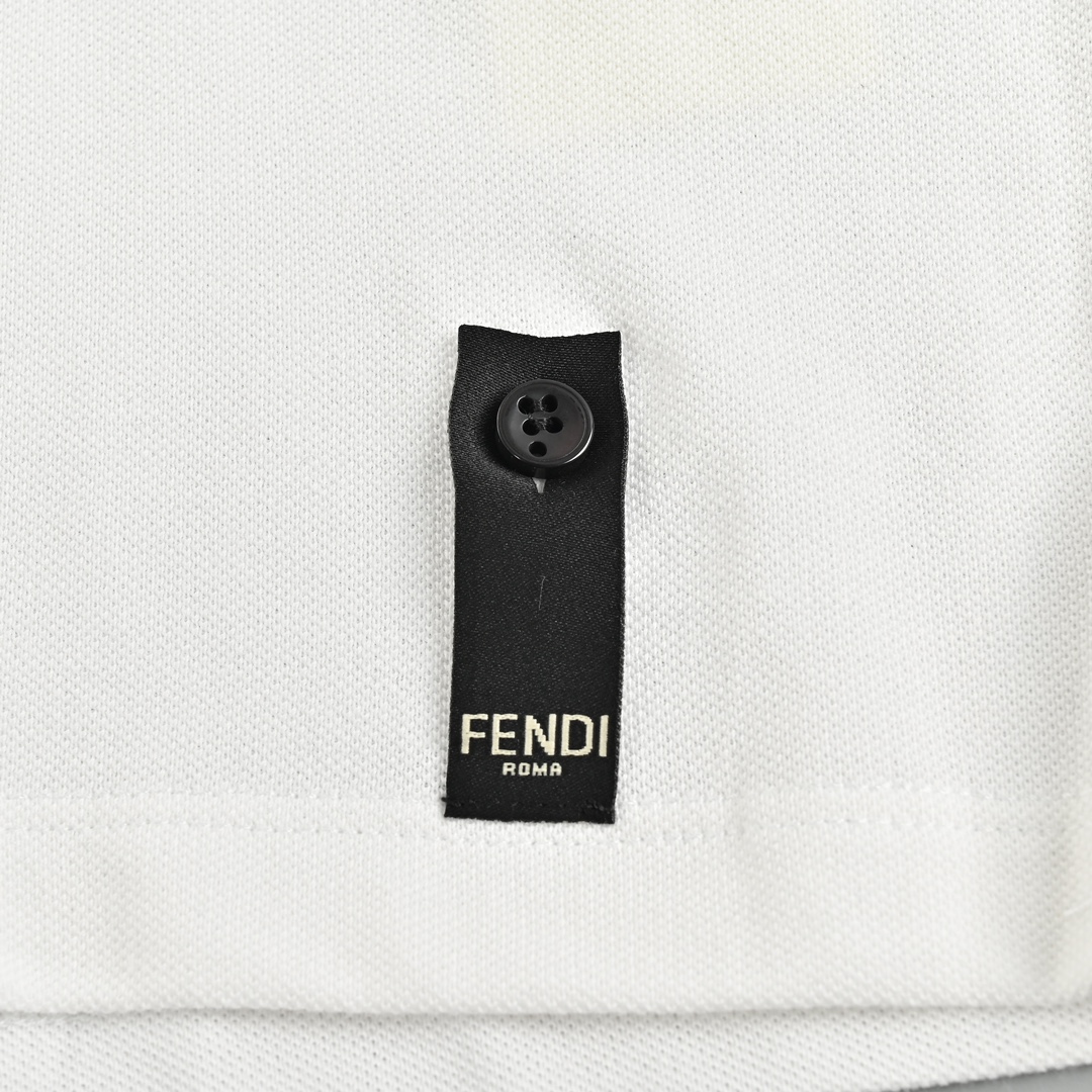 Fendi/芬迪 刺绣黑白眼睛Polo短袖 纯棉面料经典款POLO衫