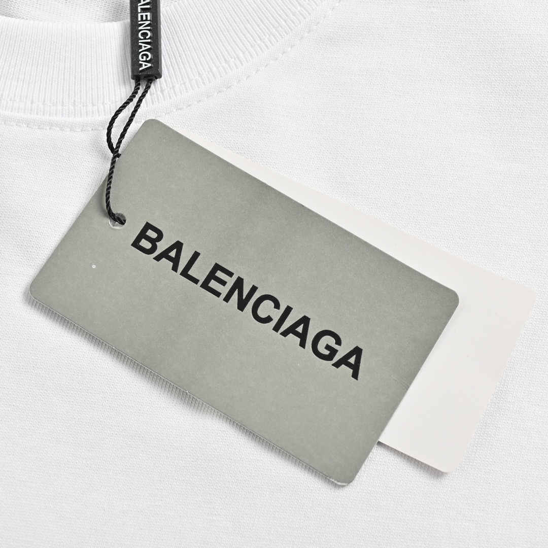 Balenciaga/巴黎世家 24ss 涂鸦字母印花短袖