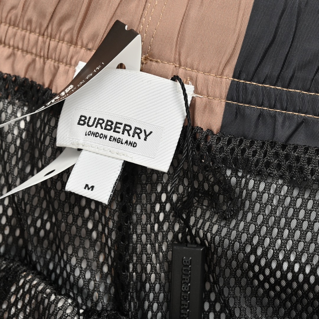 Burberry/巴宝莉 条纹格子沙滩短裤 夏季渠道限定沙滩短裤