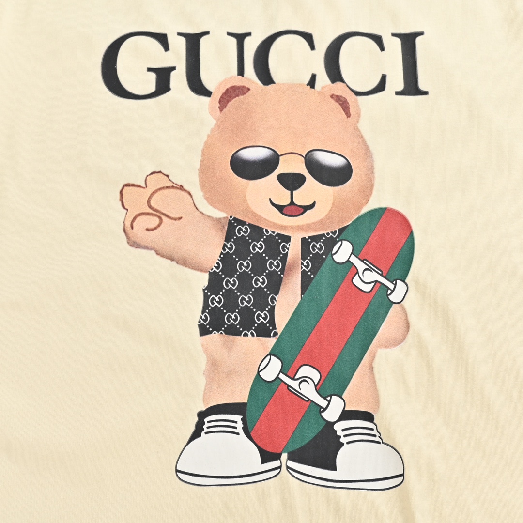 Gucci/古驰 卡通滑板小熊印花短袖