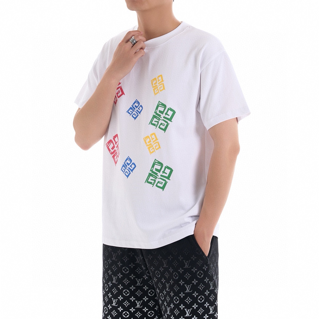 Givenchy Odzież T-Shirt Doodle Krótki rękaw