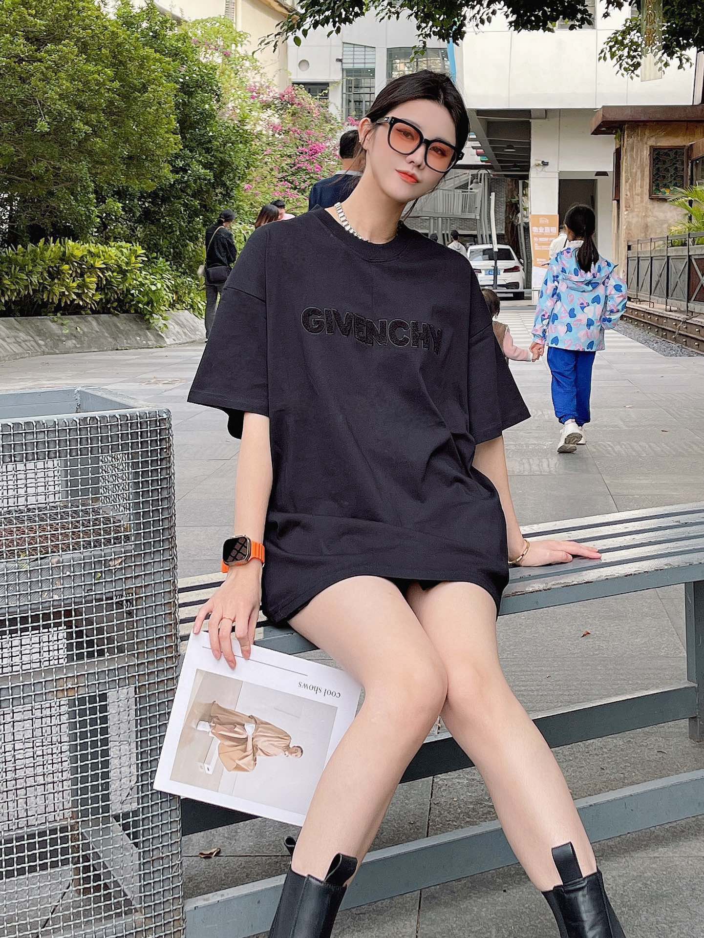 Givenchy Odzież T-Shirt Hafty Krótki rękaw