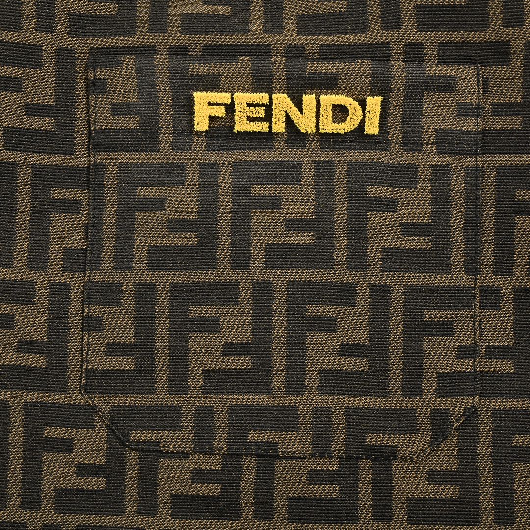 Fendi/芬迪 满印老花小火龙短裤