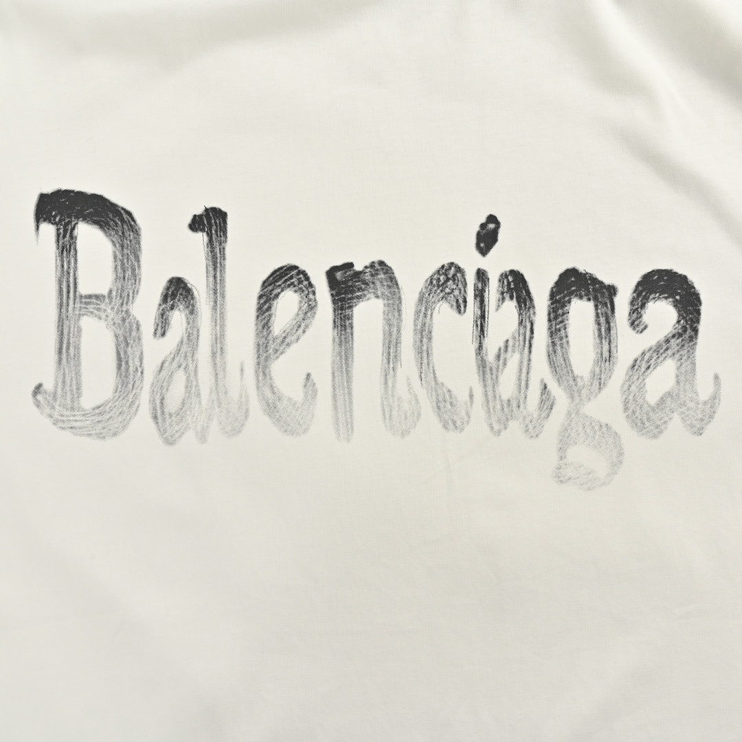 Balenciaga/巴黎世家 24ss 手绘大字母渐变印花短袖