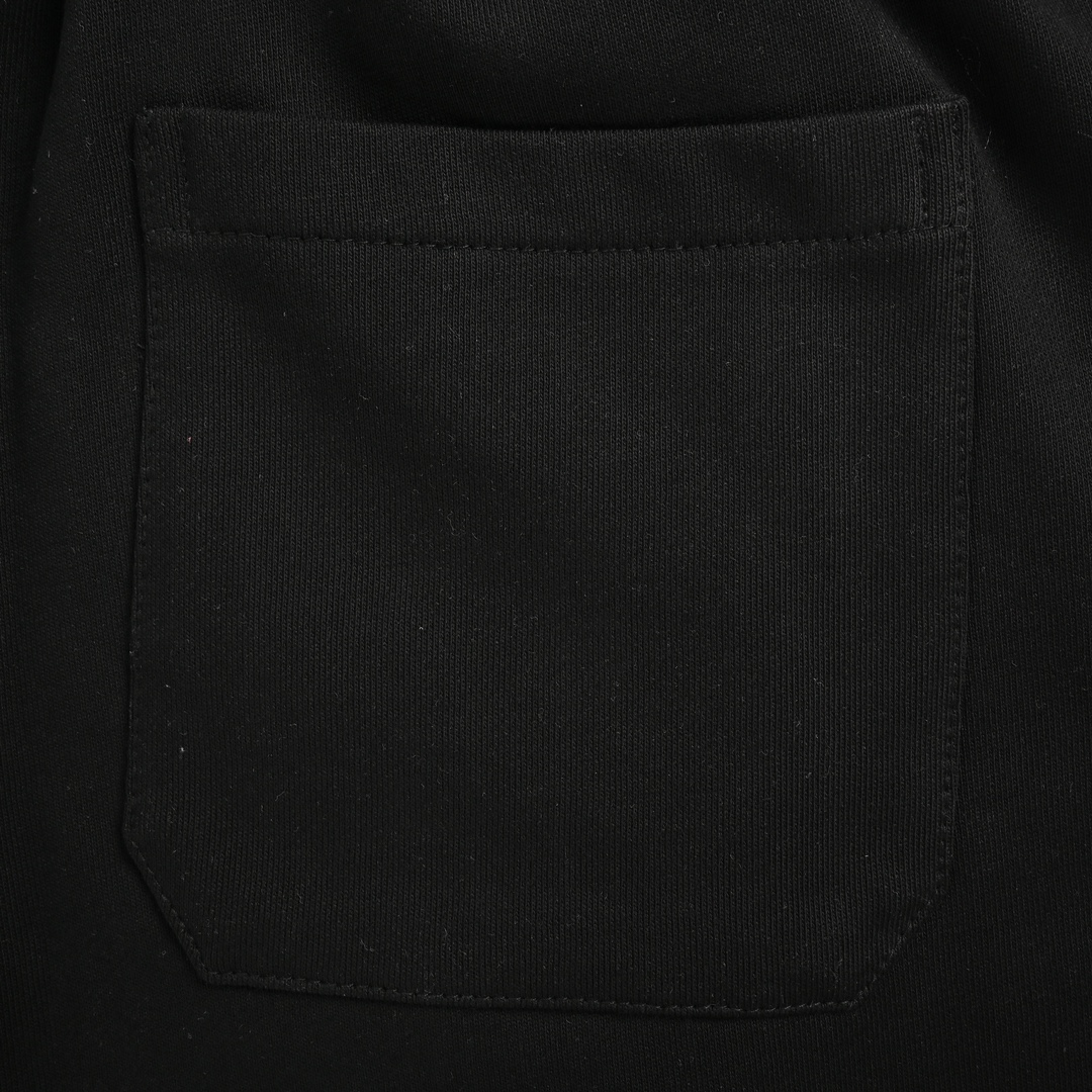 Louis Vuitton/路易威登 24ss 刺绣大字母logo短裤