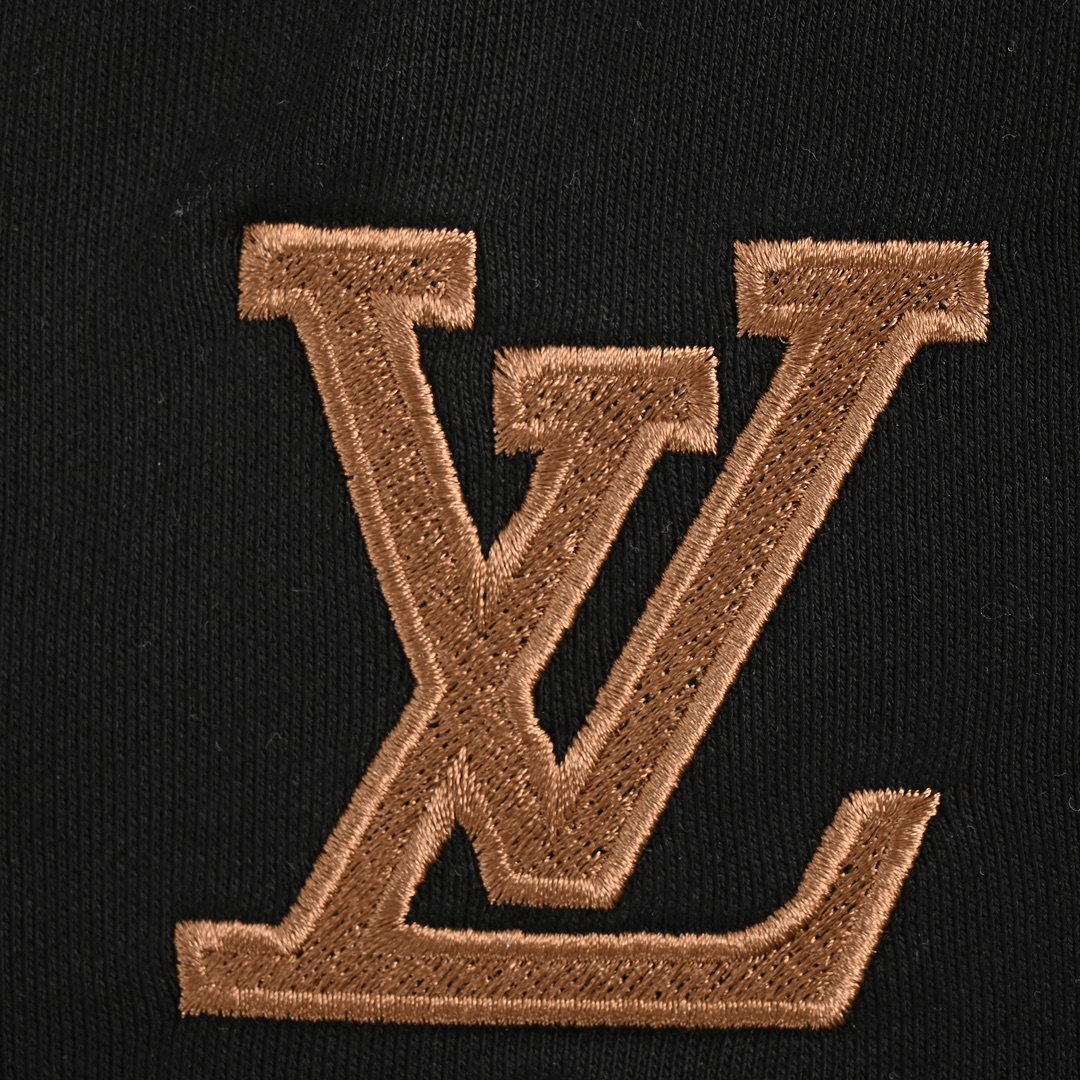 Louis Vuitton/路易威登 24ss 刺绣字母老花短裤 专柜大裤脚版型