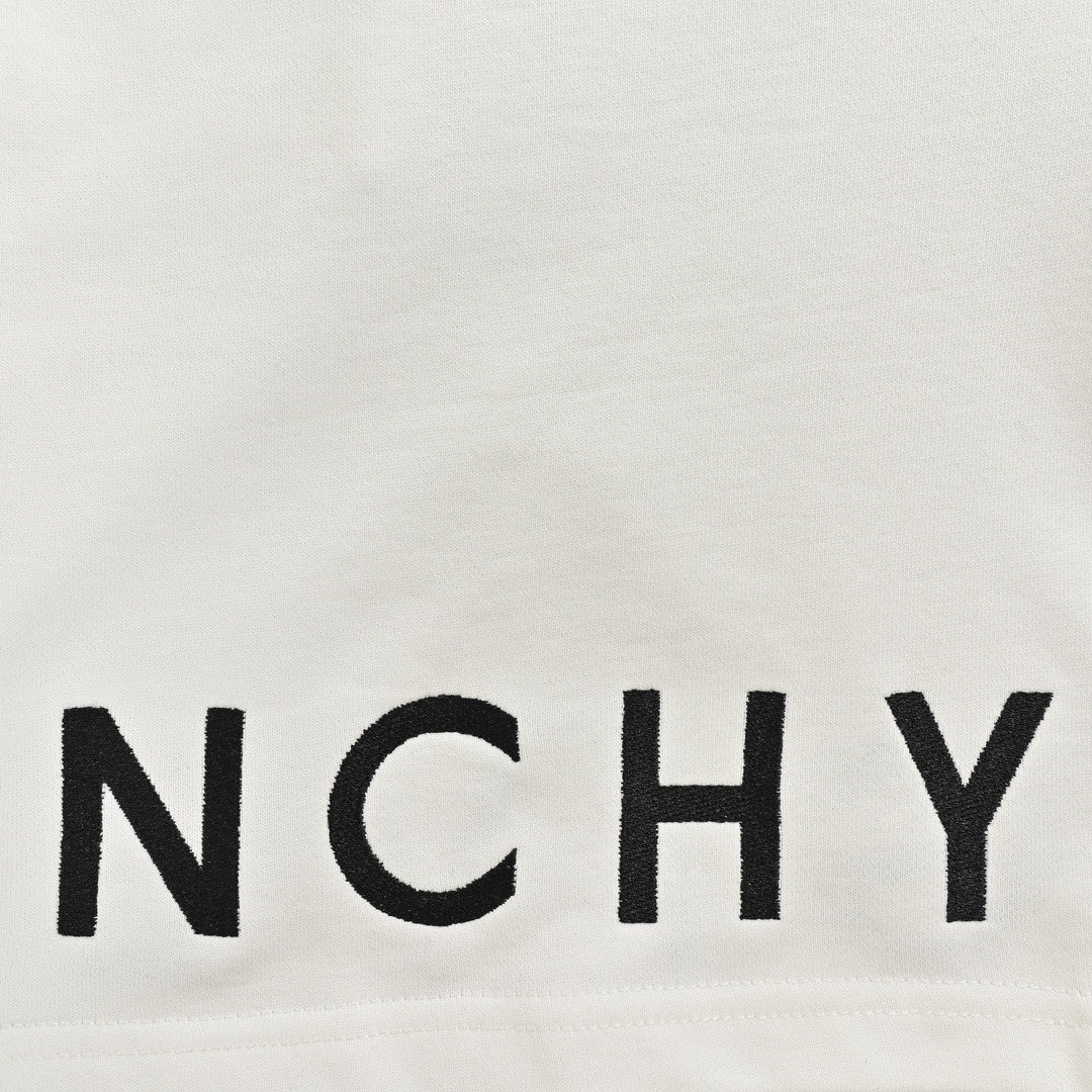 GIVENCHY/纪梵希 刺绣logo短裤 面料采用380g纯棉毛圈面料