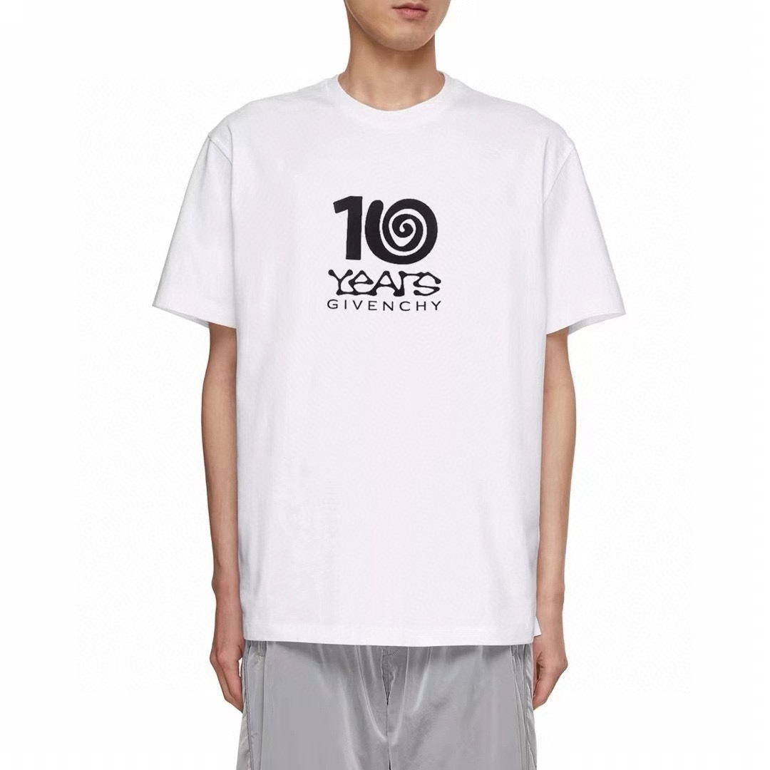 GIVENCHYGivenchy 24ss reflective print short-sleeved effect on chest