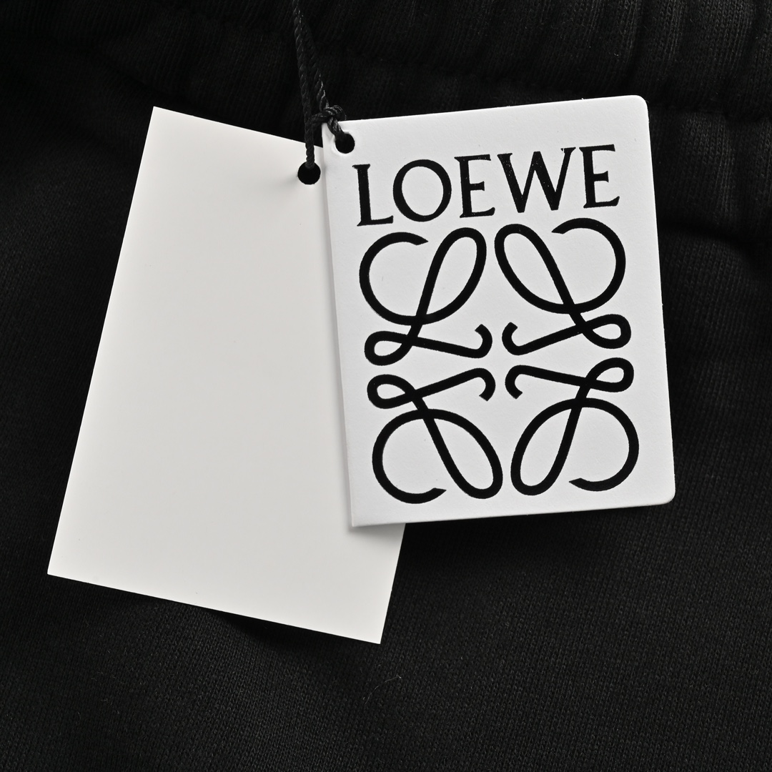 Loewe/罗意威 口袋拼接贴布logo刺绣短裤