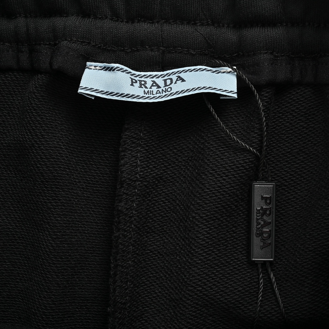 Prada/普拉达 24ss 字母logo标识印花短裤