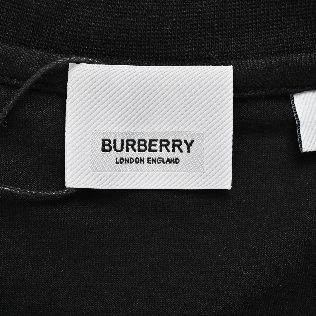 Burberry/巴宝莉 镂空战马贴布短袖