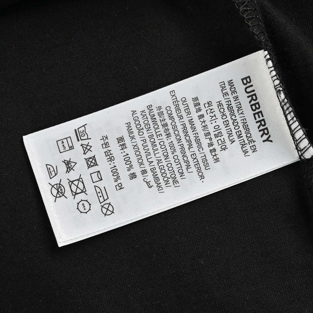 Burberry/巴宝莉 镂空战马贴布短袖