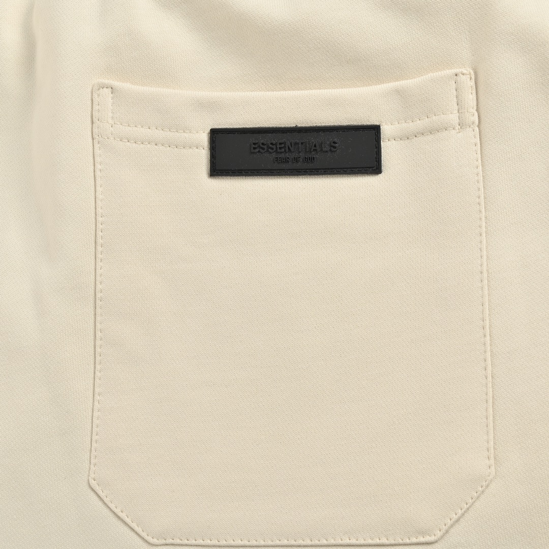 Fear of god Fog 经典ESS字母Logo短裤