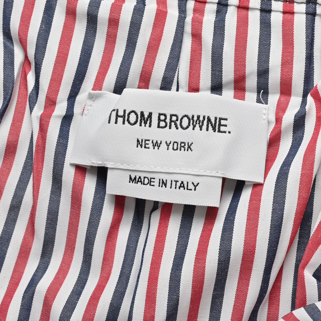 （TB灰色四条杠短裙） Thom Browne/汤姆布朗 经典四杠百褶短裙