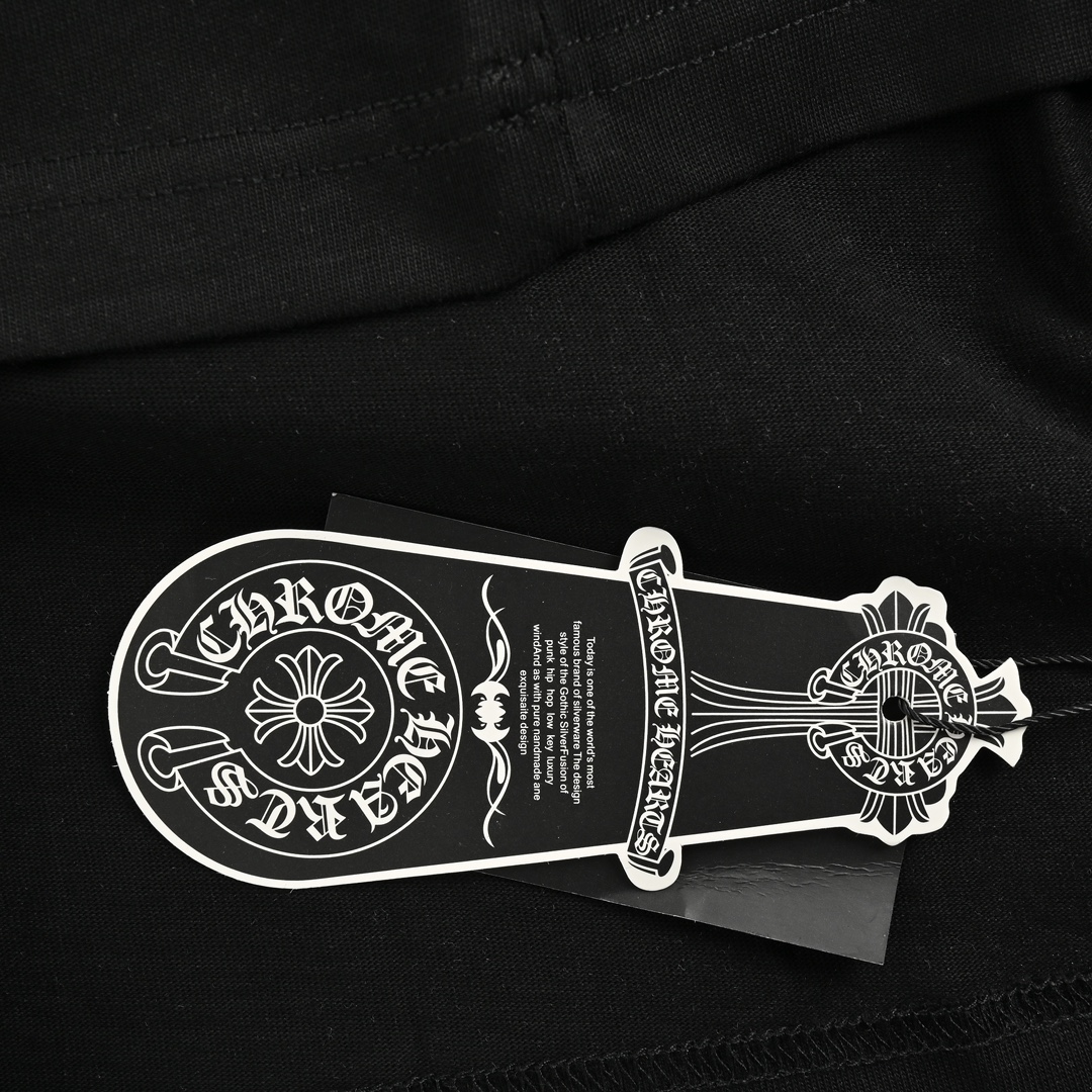 Chrome Hearts/克罗心 23ss 阴影梵文卷轴十字夜光印花短袖