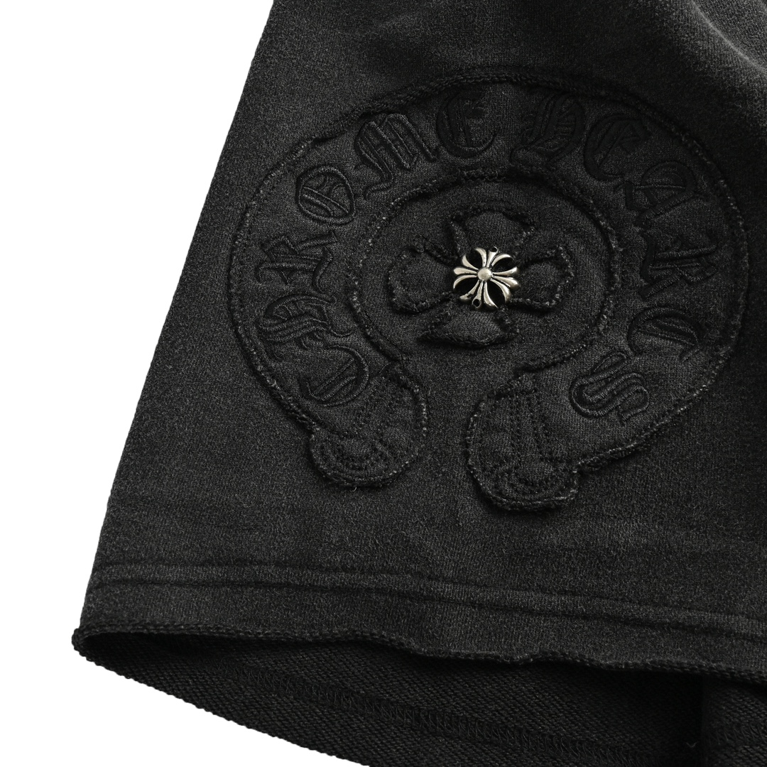 Chrome Hearts/克罗心 23ss 铁十字梵文卷轴贴布绣水洗短裤