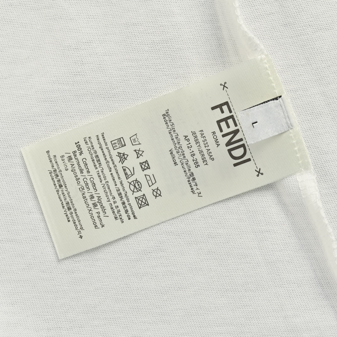 Fendi/芬迪 24ss 多色重叠字母印花短袖