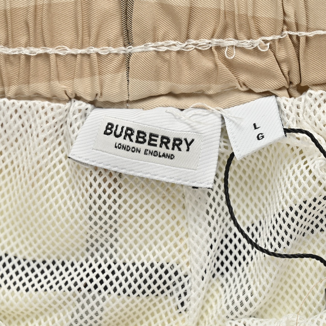 Burberry/巴宝莉 24ss 格纹沙滩短裤 沙滩穿搭