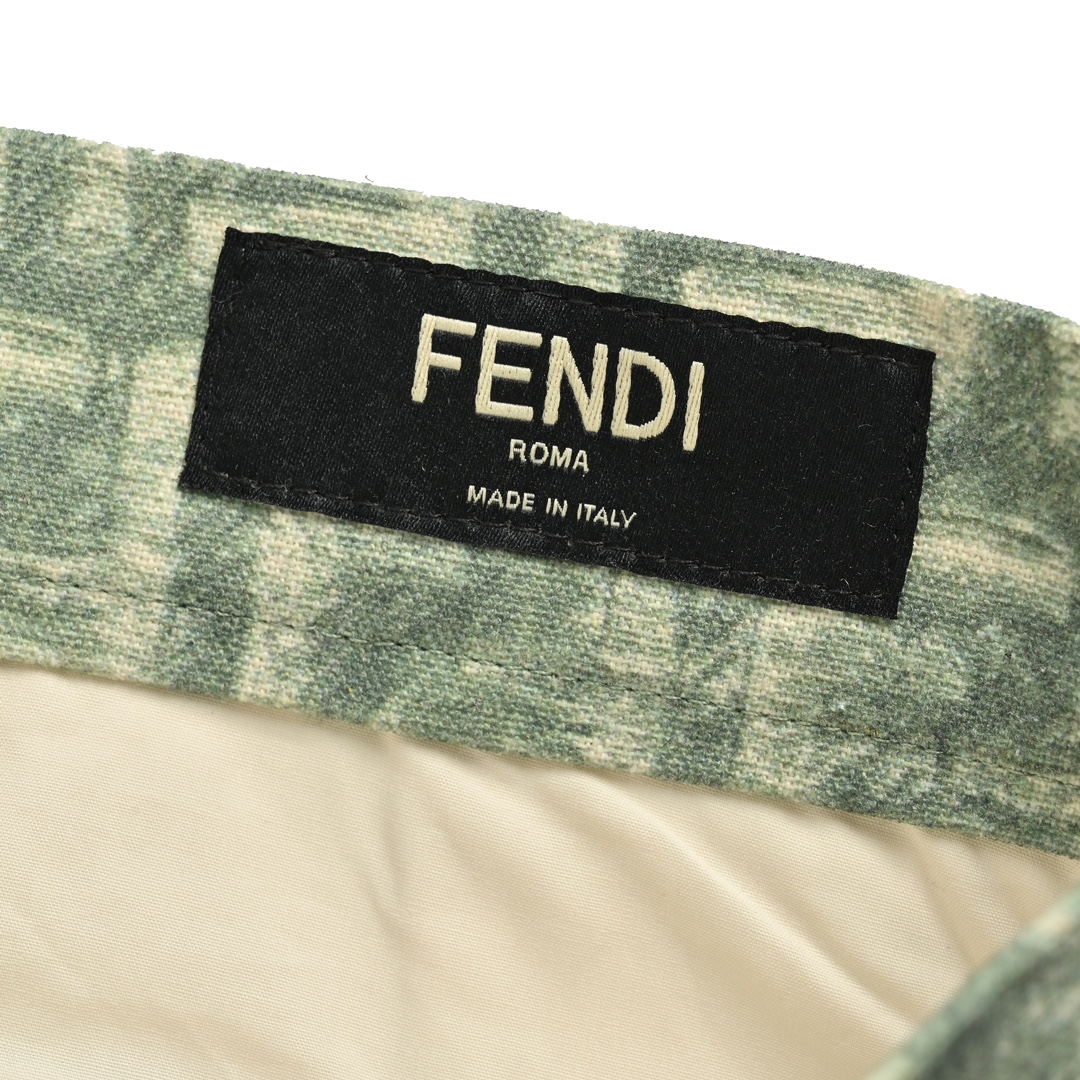 Fendi/芬迪 24ss 方格FF亚麻流苏短裤