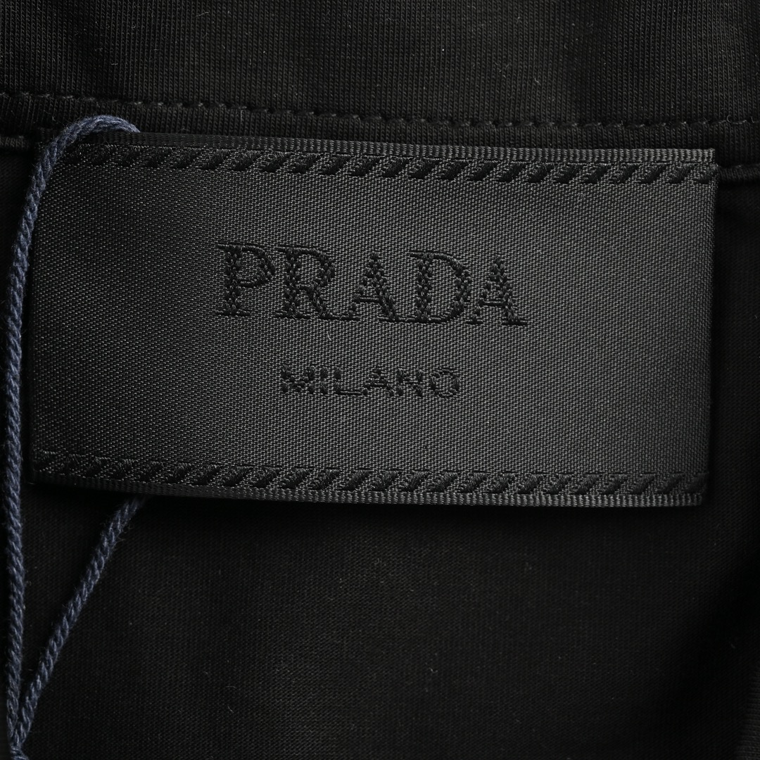 180 Prada/普拉达 尼龙拉链口袋弹力棉Polo短袖 黑色