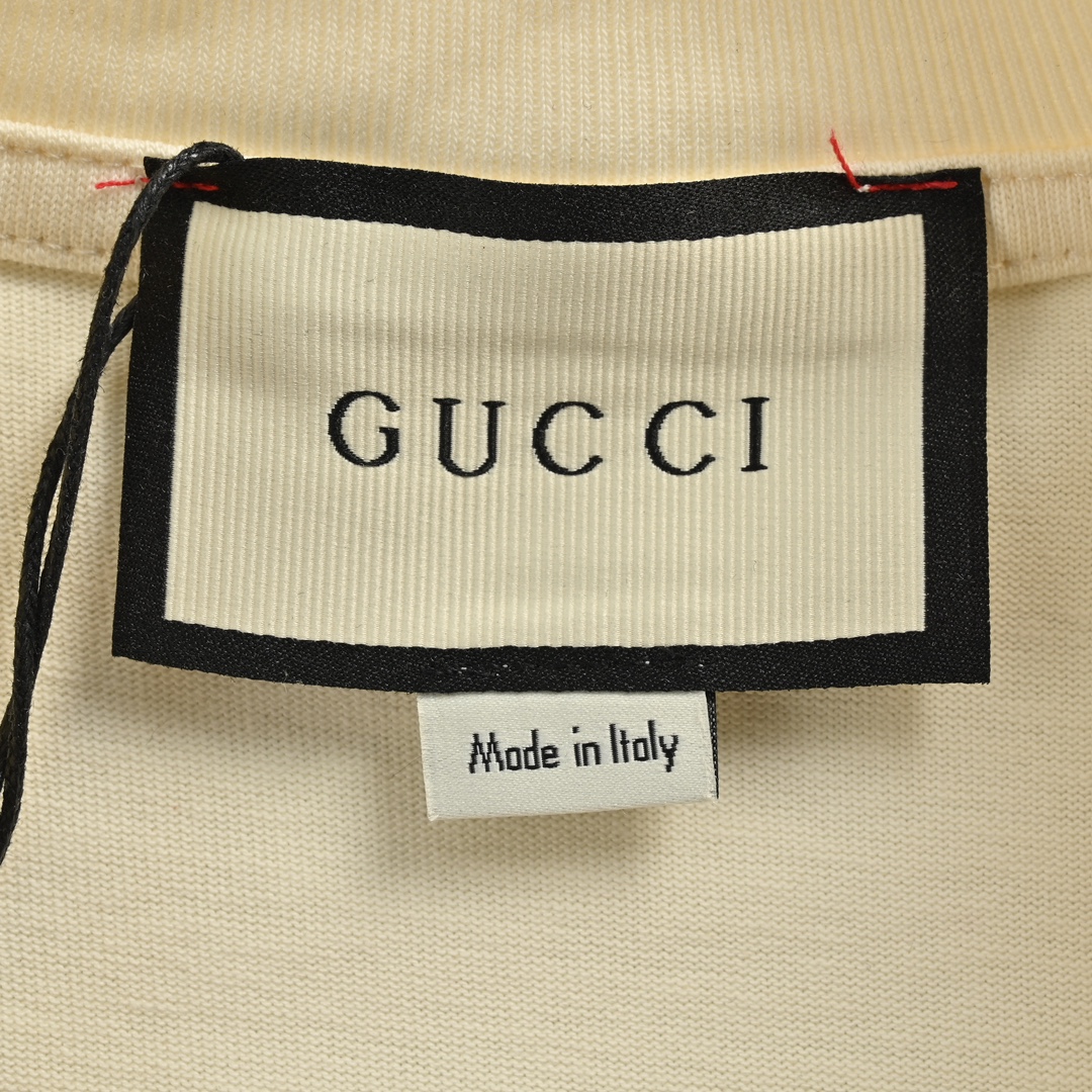 Gucci & Balenciaga 23ss 斑驳字母印花短袖