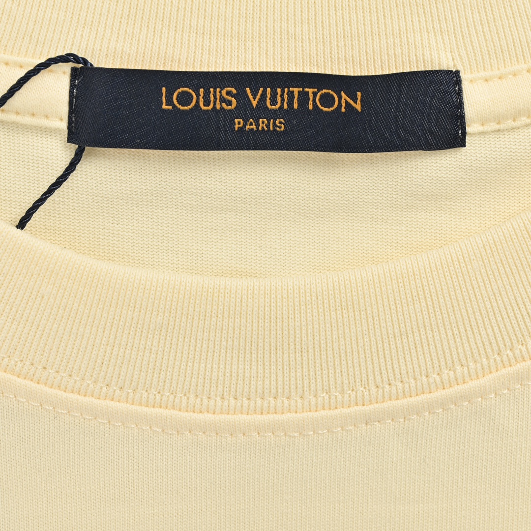 140 Louis Vuitton/路易威登 24ss 前后字母logo印花短袖