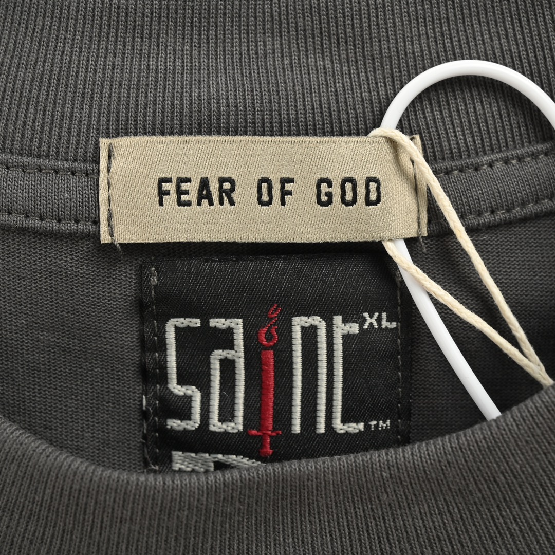 150 FEAR OF GOD & Saint Michael 联名发泡字母高街短袖 面料采用真重磅270g双纱紧密纯棉