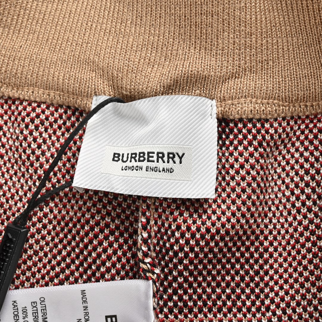 180 Burberry/巴宝莉 24ss 经典大格纹针织短裤 采用定制针织一体的条纹面料