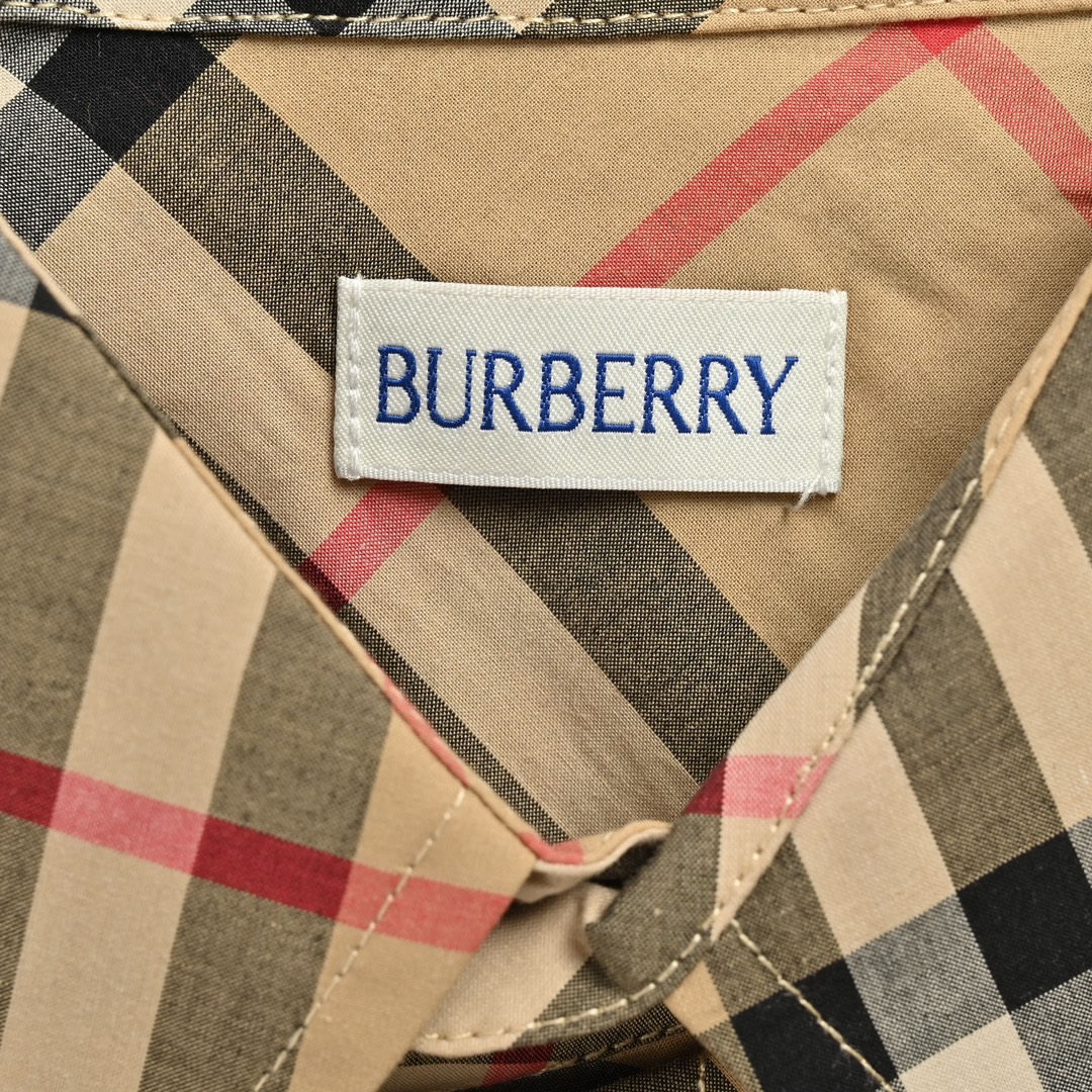 260 Burberry/巴宝莉 24ss 菱格条纹衬衫 意大利精纺以其精湛的纺织技术著称