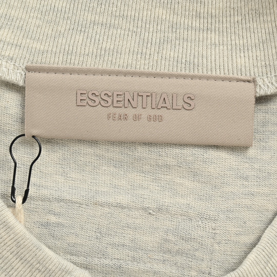 140 FEAR OF GOD FOG 复线Essential 双排植绒字母短袖