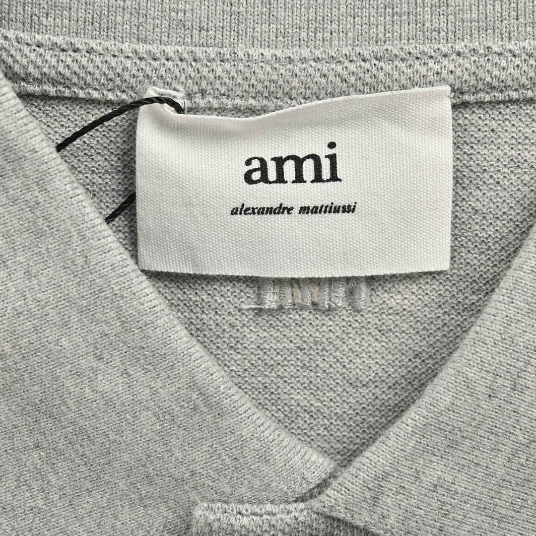 Ami 经典小爱心刺绣Polo短袖-High Quatity Cheap Brand wholesale wholesaler seller Clothes Bags handbags Sneakers Top Fashion Clothing Shoes from China Factory Chinese suppliers best Quality Beautiful Price Ami 经典小爱心刺绣Polo短袖