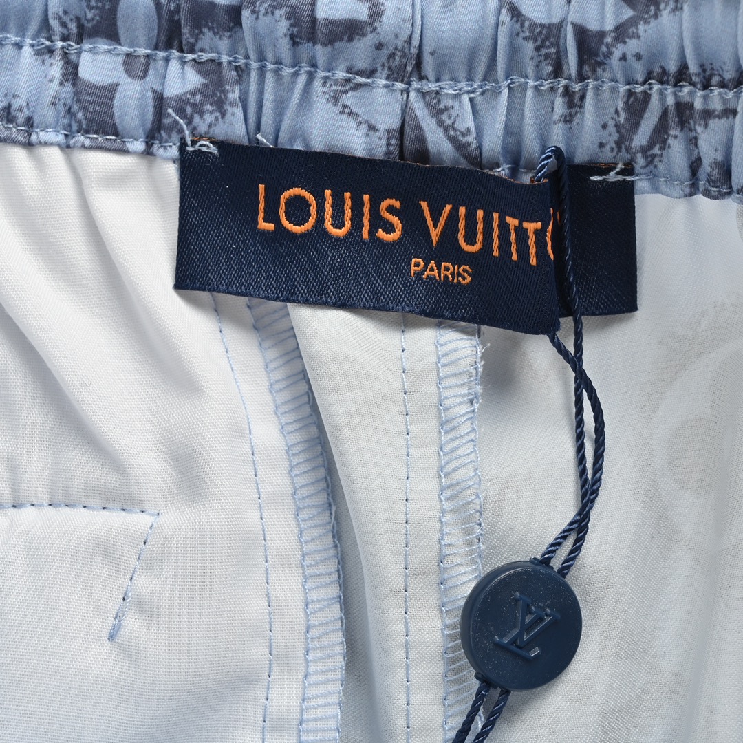 Louis Vuitton/路易威登 24ss 满印老花丝质套装沙滩短裤