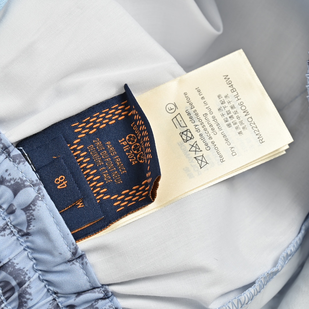 Louis Vuitton/路易威登 24ss 满印老花丝质套装沙滩短裤