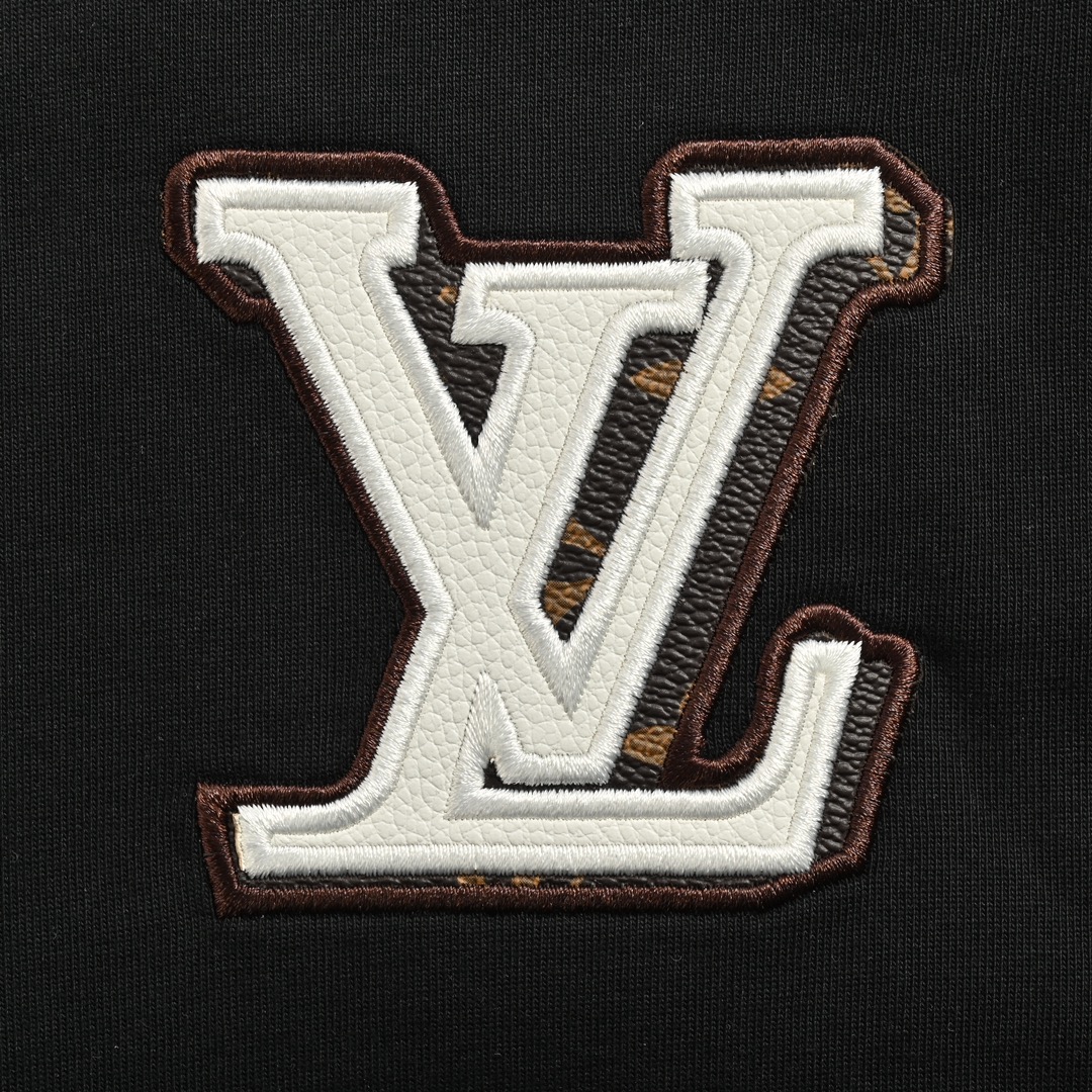 Louis Vuitton/路易威登 24ss 前后皮革字母logo短袖