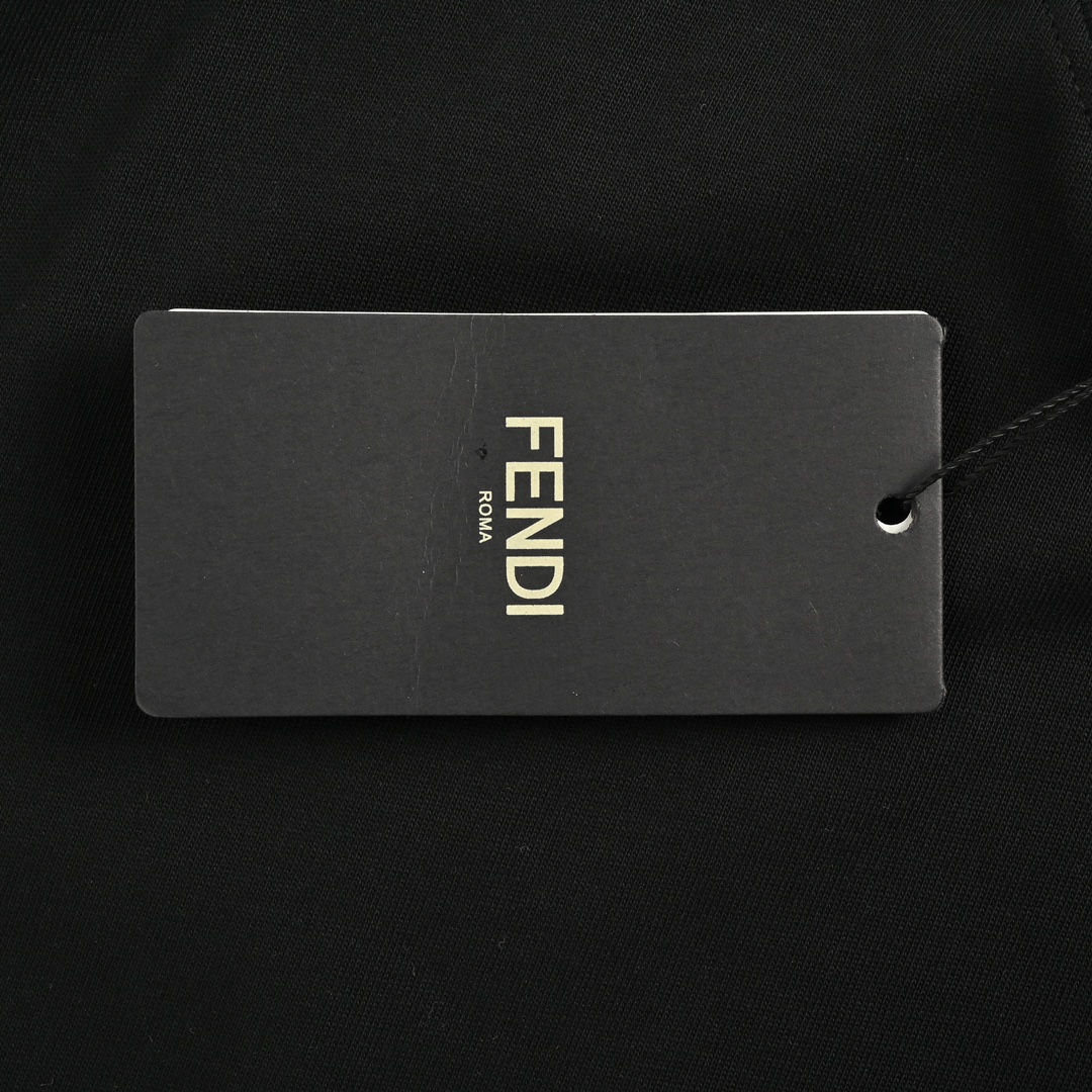 Fendi/芬迪 24ss 小怪兽眼睛刺绣短袖