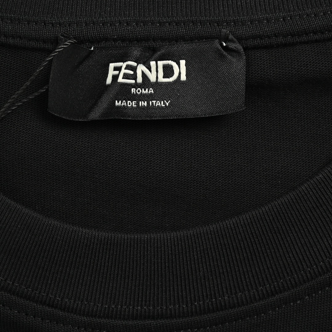 Fendi/芬迪 24ss 小怪兽眼睛刺绣短袖