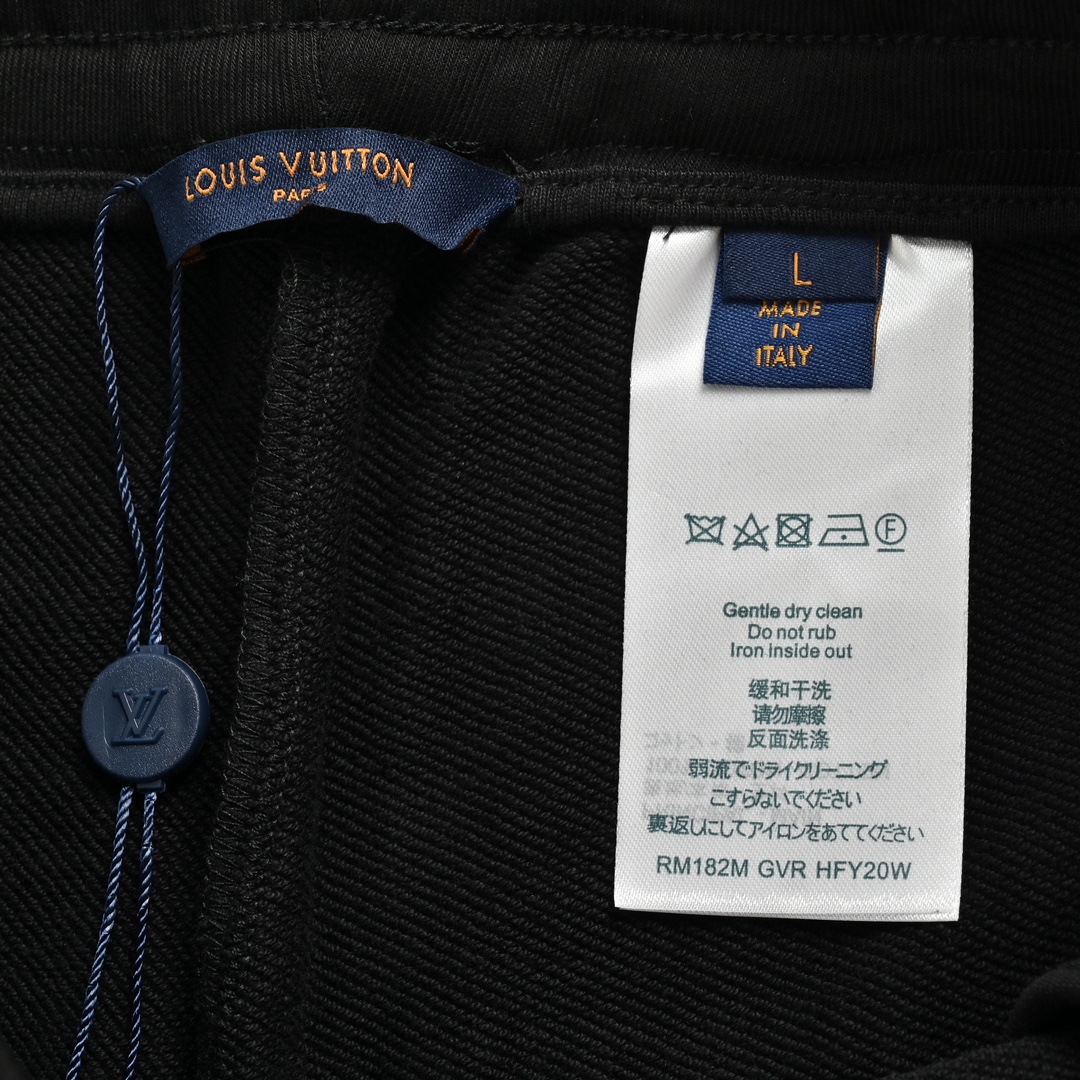 Louis Vuitto/路易威登 24ss 浮雕压花字母短裤