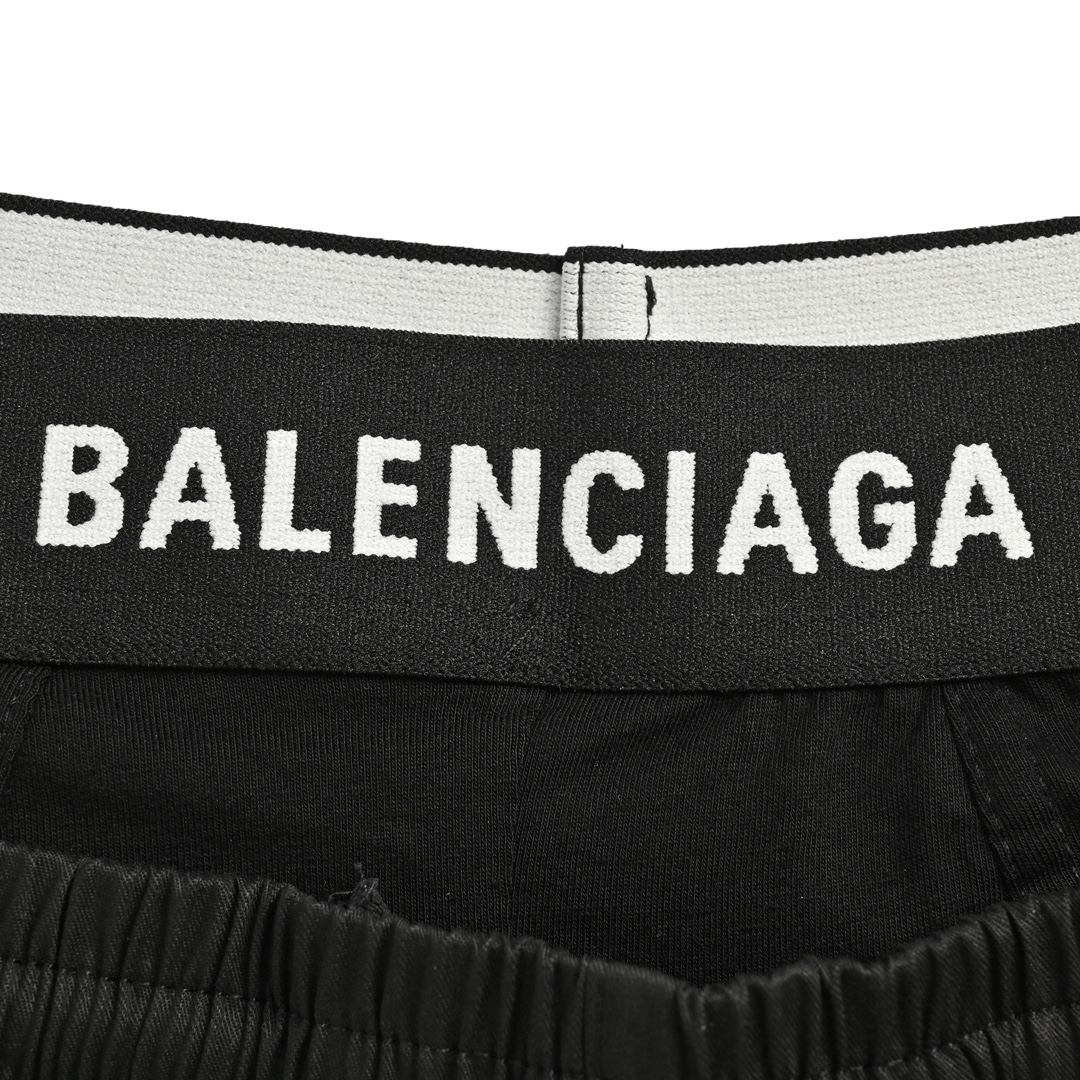 Balenciaga/巴黎世家 24ss 双腰带假两件短裤