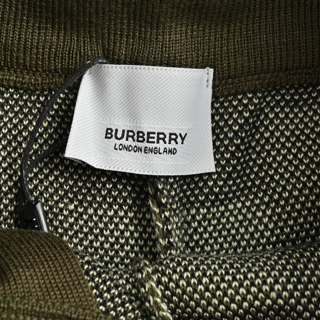 Burberry/巴宝莉 24ss 经典大格纹针织短裤