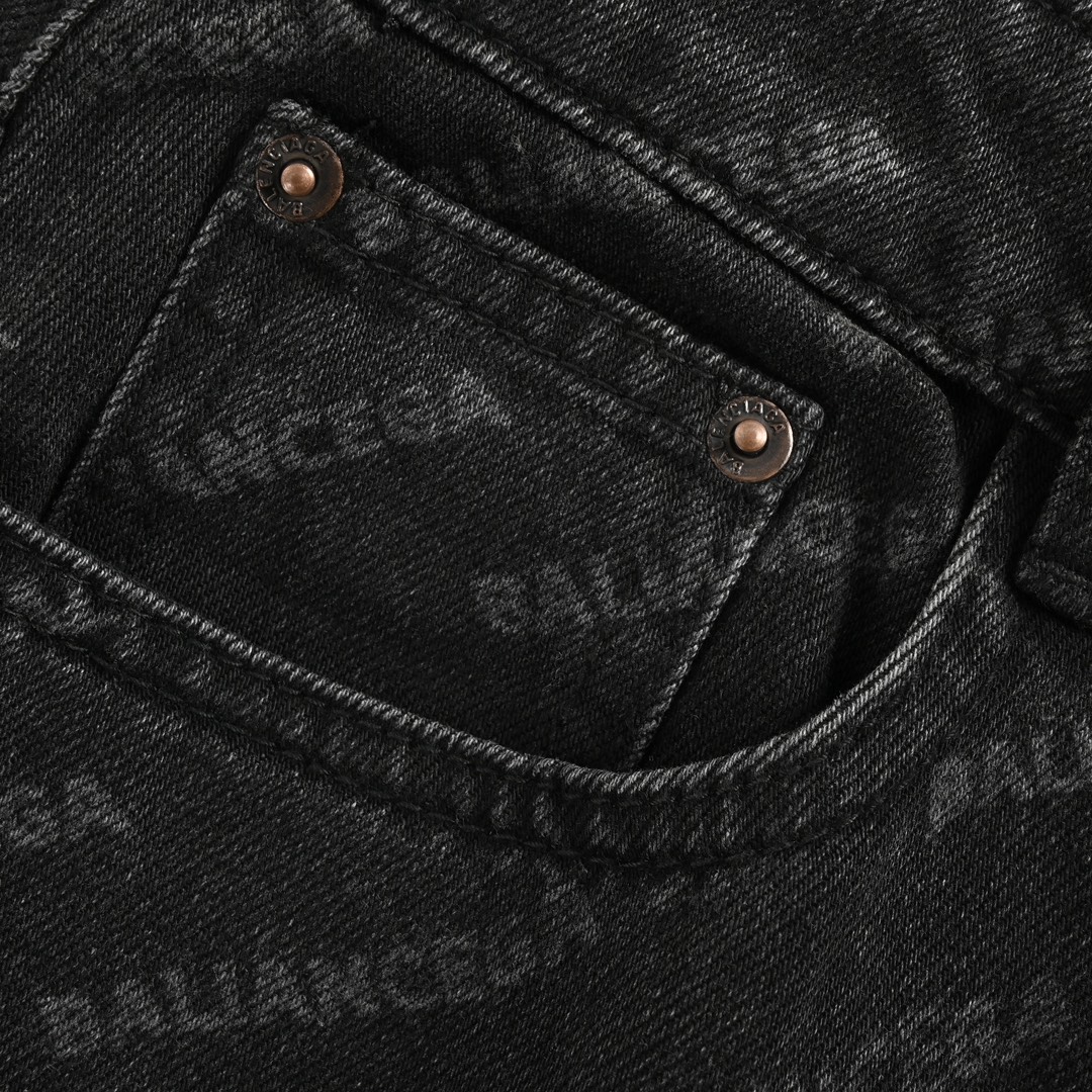 Balenciaga/巴黎世家 24ss 字母满印牛仔裤