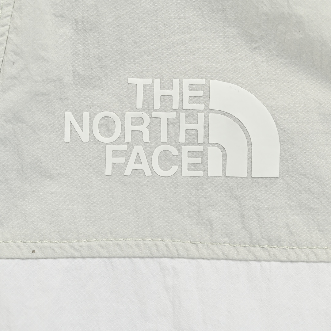 The North Face/北面 24ss 轻薄连帽透气防风防晒衣