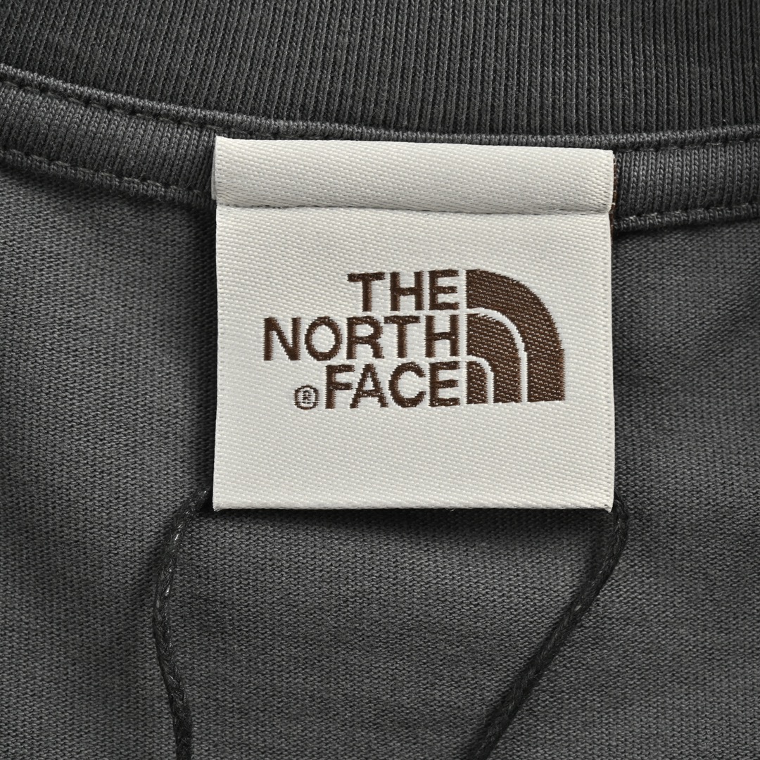 The North Face/北面 24ss 方形logo刺绣短袖