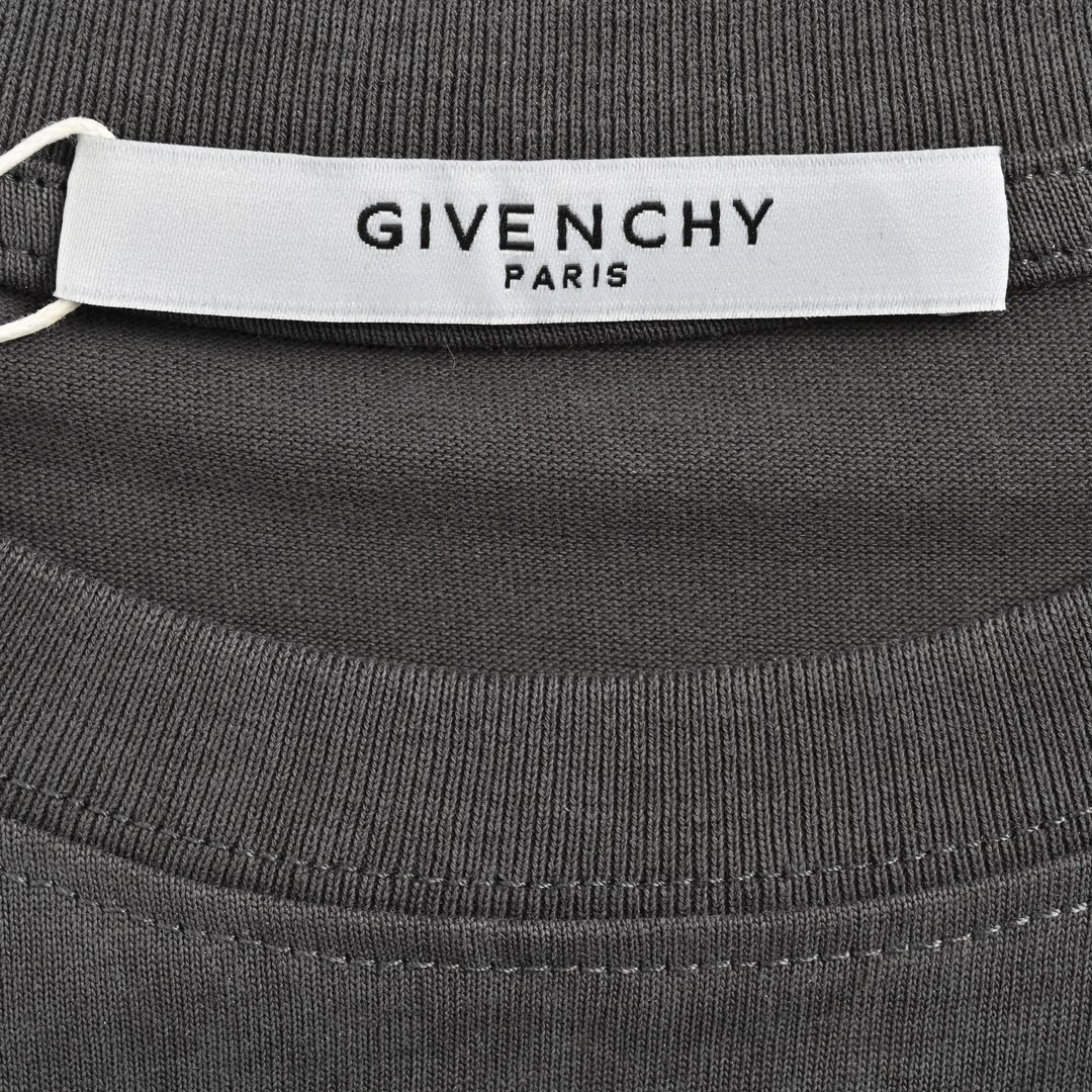 GIVENCHY/纪梵希 24ss 五角星元素印花短袖