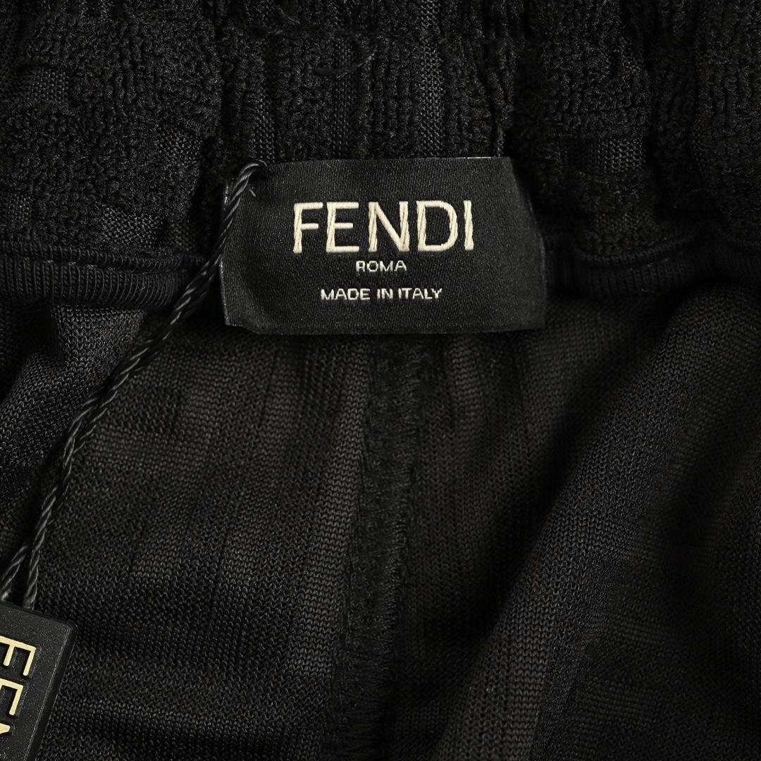 Fendi/芬迪 24ss 满印双F凹凸提花套装短裤