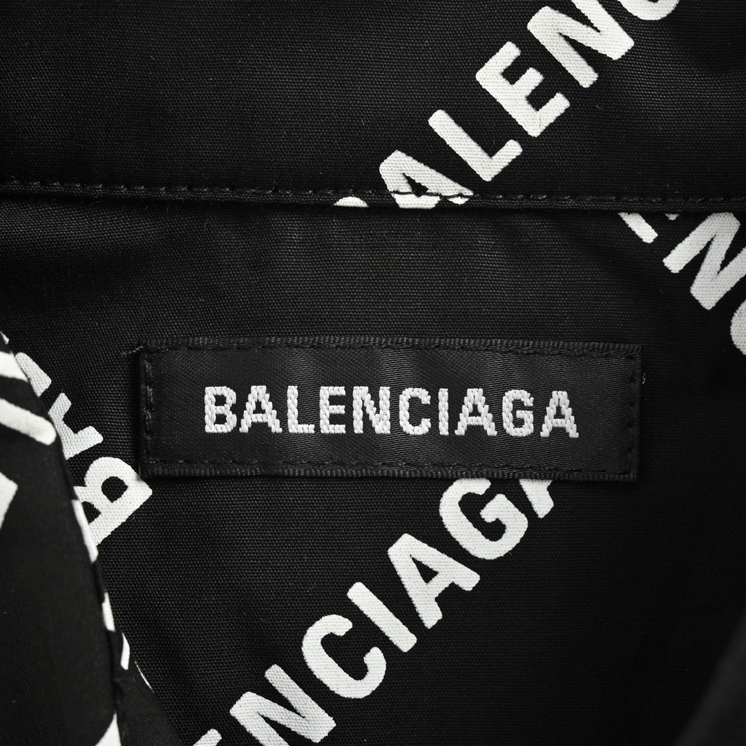 Balenciaga/巴黎世家 24ss 满印字母弹幕衬衫