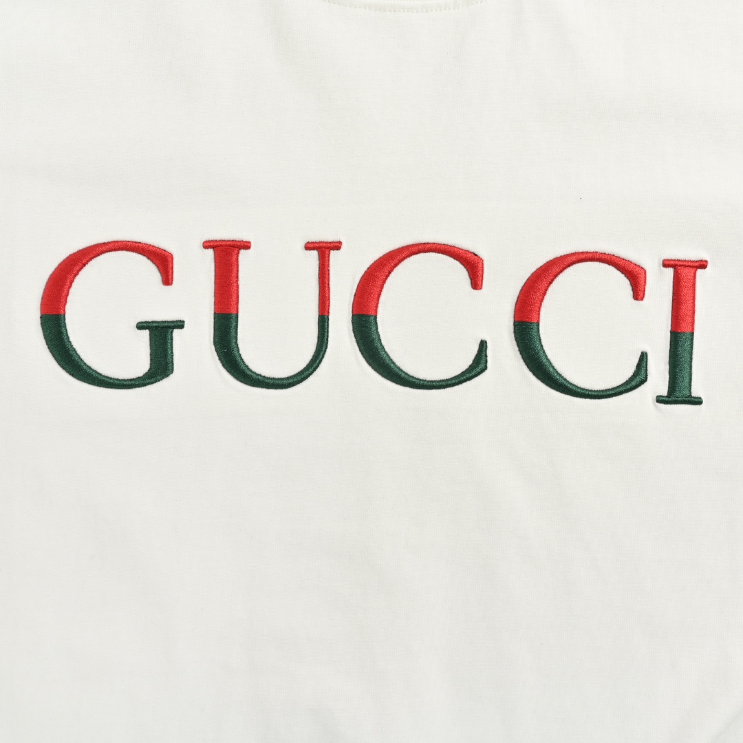 Gucci/古驰 24ss 红绿拼色刺绣字母短袖