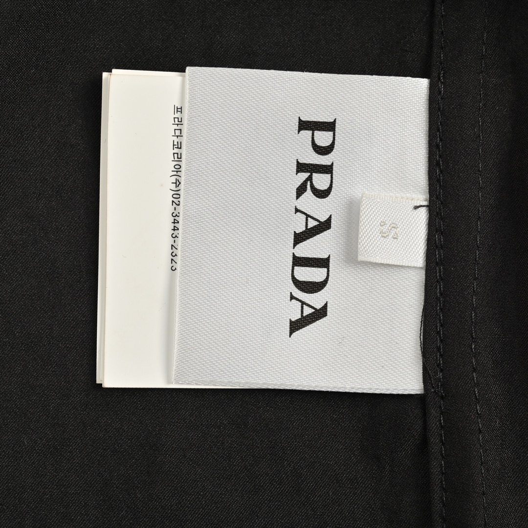 Prada/普拉达 24ss 丝质套装上衣短袖衬衫