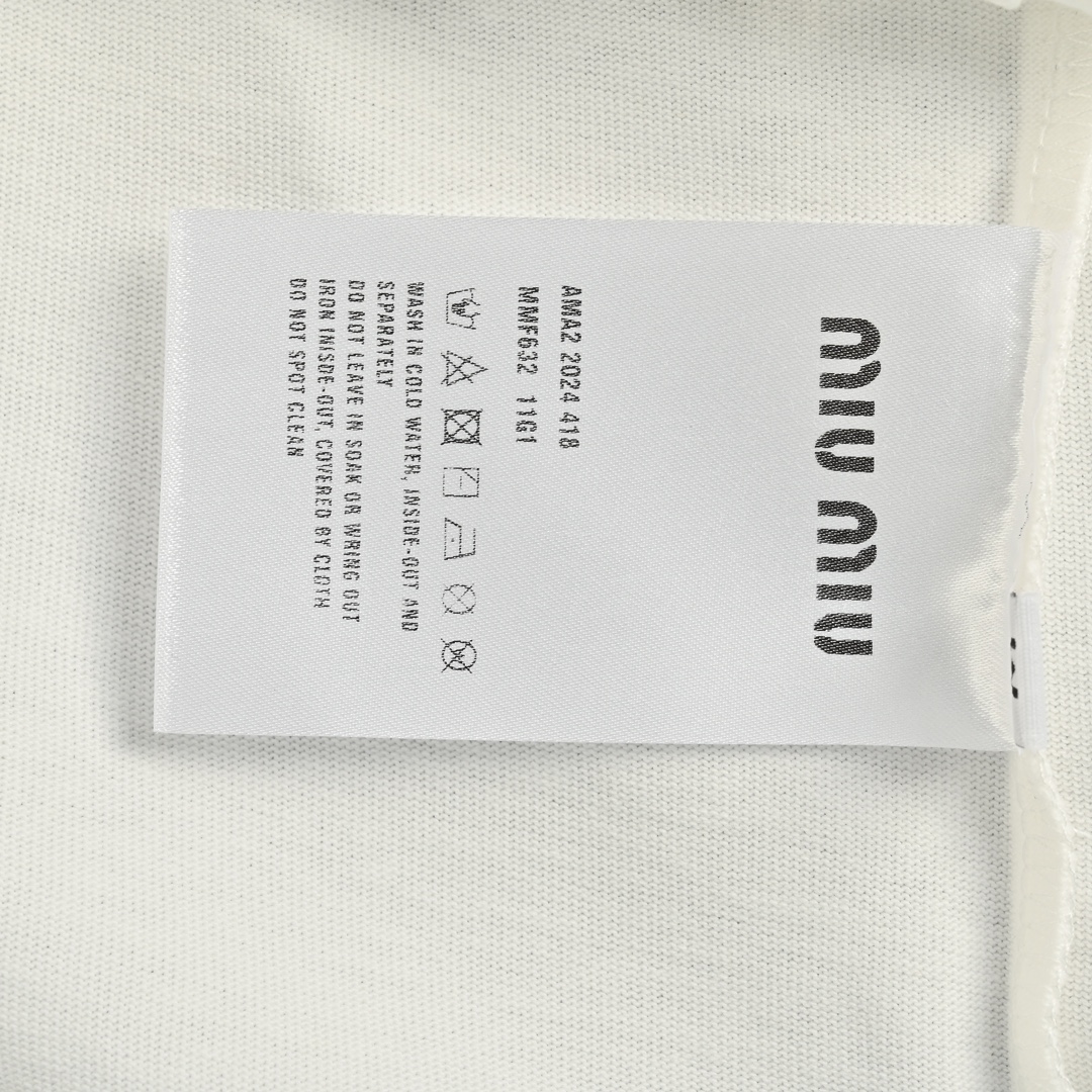 MiuMiu/ 缪缪 24ss 模糊字母短袖