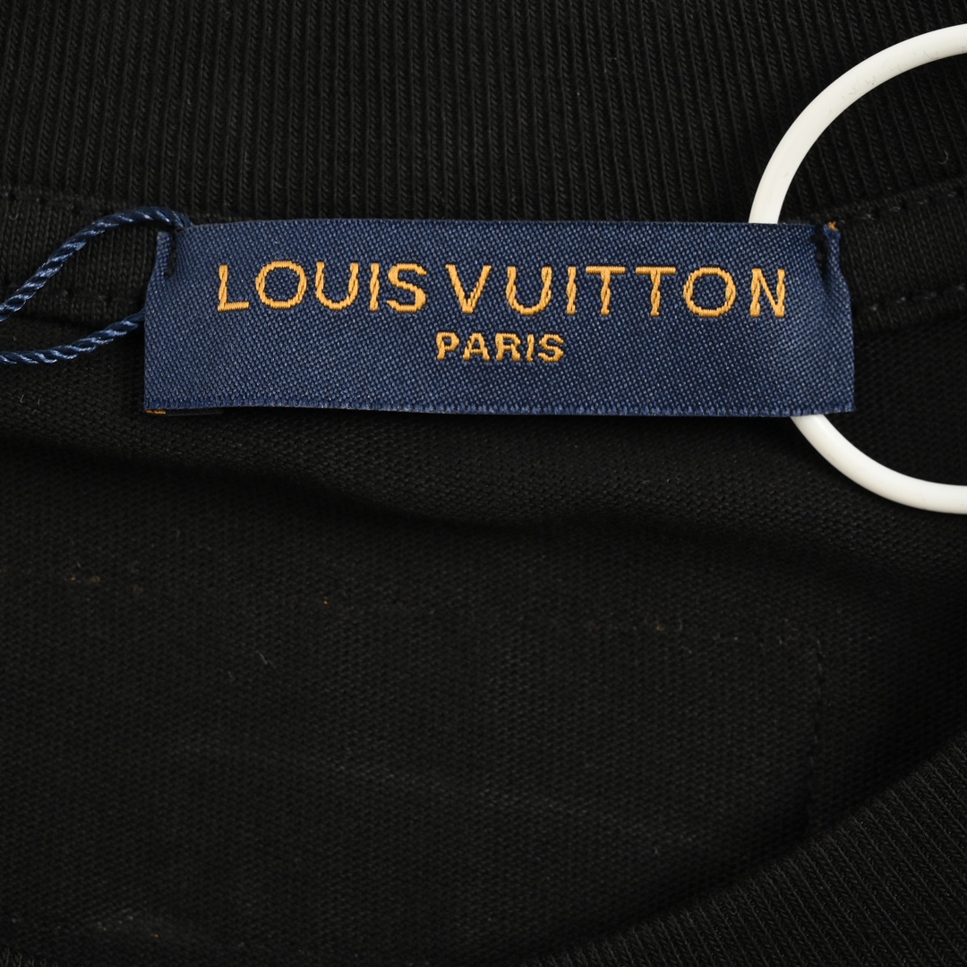 Louis Vuitton/路易威登 23ss 音符刺绣短袖 春夏新款 lv音符字母精工刺绣圆领短袖T恤