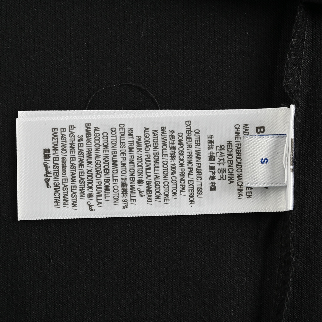 Burberry/巴宝莉 24ss 胸前战马刺绣短袖